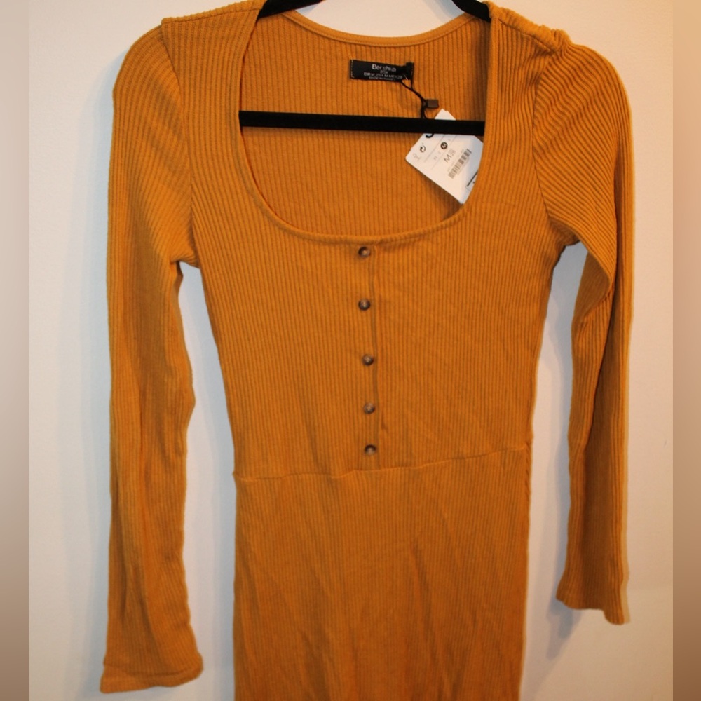 Bershka mustard yellow sweater dress. Size medium. NWT